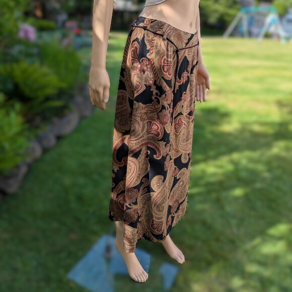 Liz Claiborne Paisley Midi Skirt - Picture 4 of 9